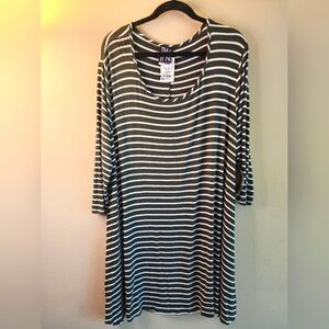 Black and White Striped Long Sleeve Top